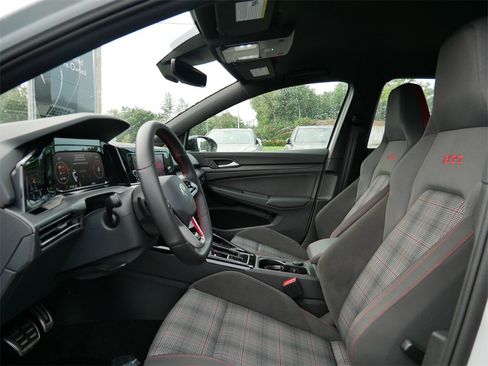 Used 2023 Volkswagen GTI 40th Anniversary Edition image 8