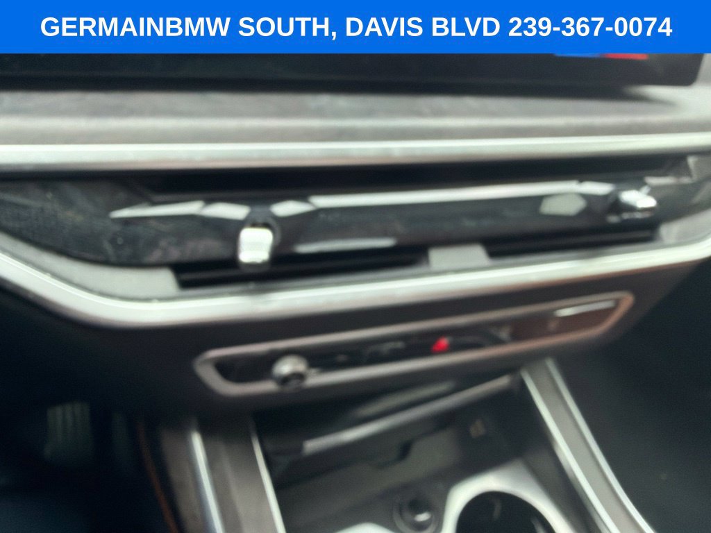 Certified 2024 BMW X7 xDrive40i w/ Executive Package AWD/4WD image 17