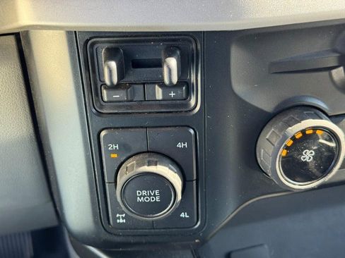 Used 2023 Ford F350 XLT image 22