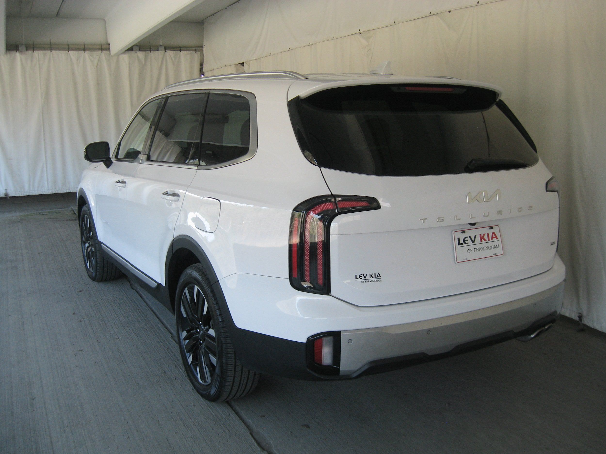 Certified 2024 Kia Telluride SX Prestige AWD/4WD image 24