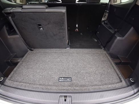 Used 2023 Volkswagen Atlas SEL image 33