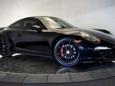 Used 2014 Porsche 911 Carrera 4S image 17