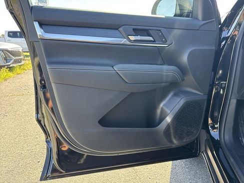 New 2026 GMC Terrain Elevation w/ Black Edition image 18