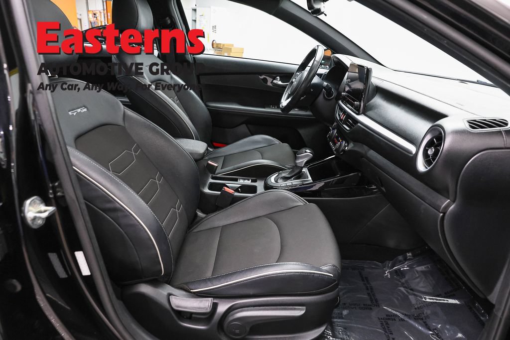Used 2023 Kia Forte GT-Line w/ GT-Line Premium Package FWD image 26