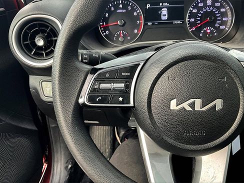 Used 2023 Kia Forte LXS image 16