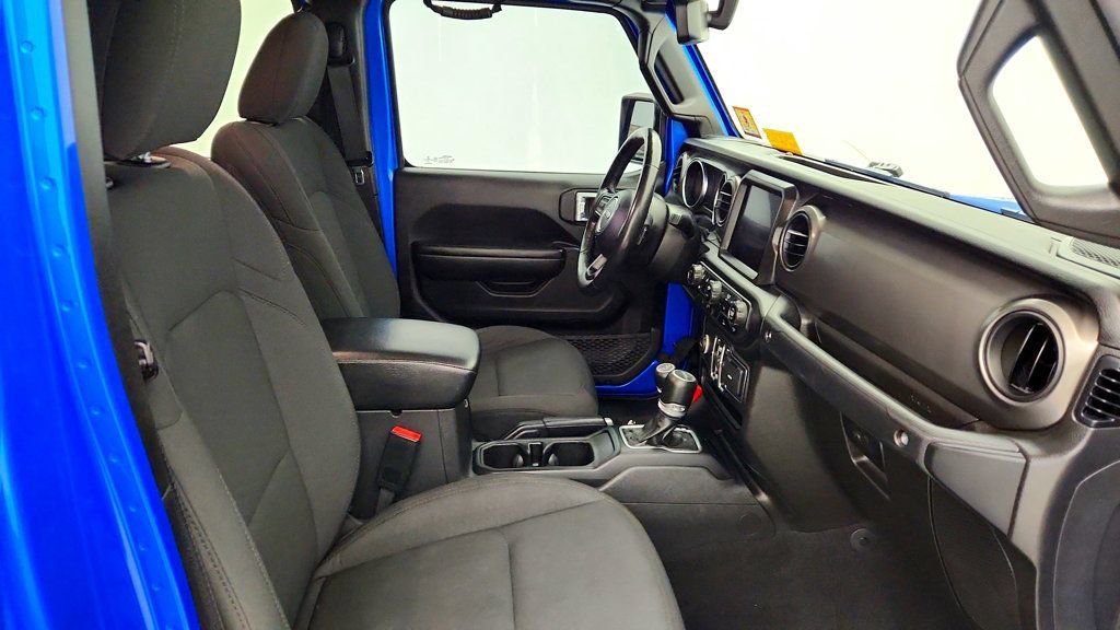 Used 2021 Jeep Gladiator Sport AWD/4WD image 24