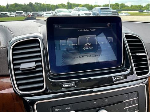 Used 2018 Mercedes-Benz GLS 450 4MATIC image 31