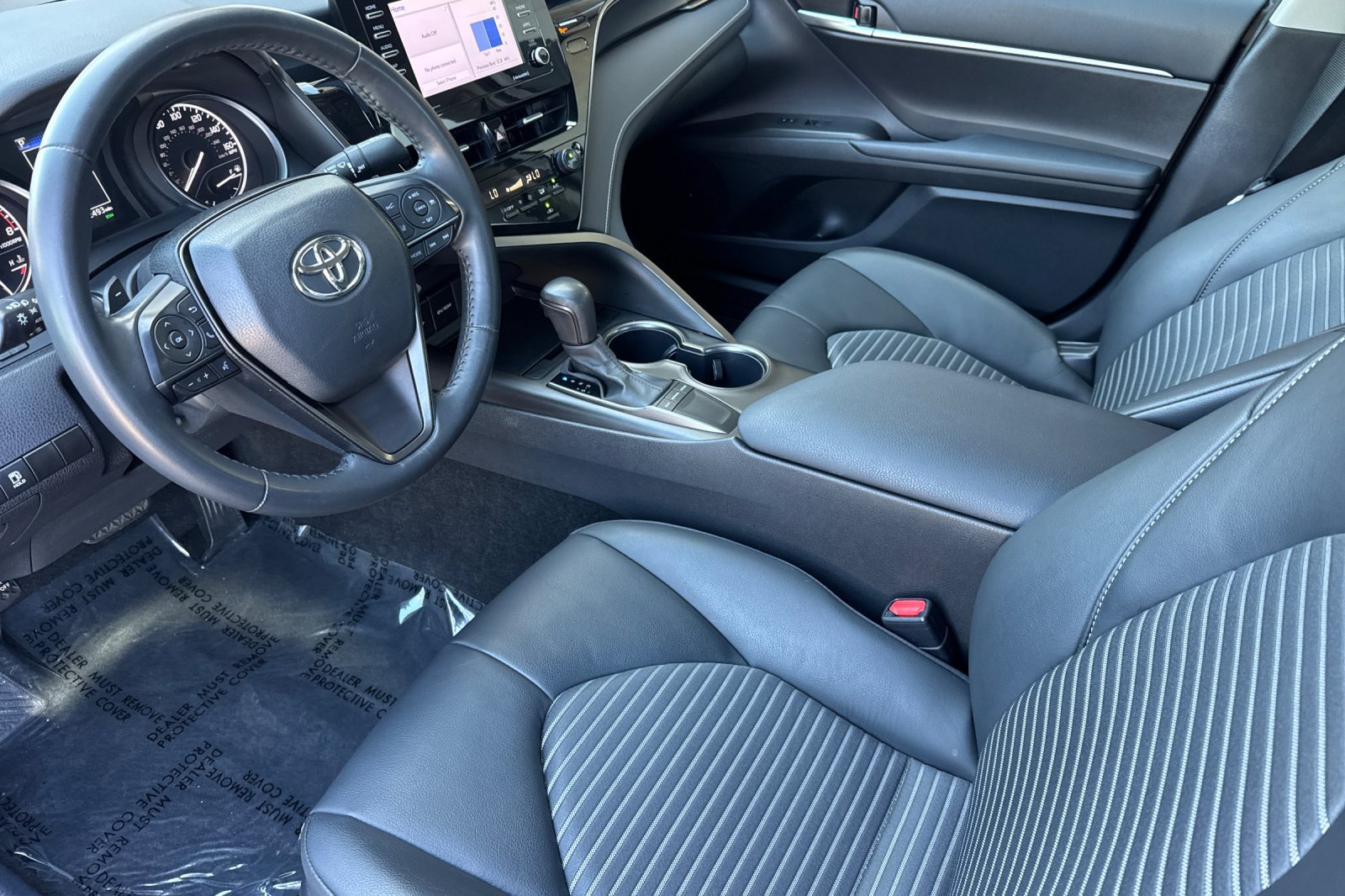 Certified 2024 Toyota Camry SE FWD image 11
