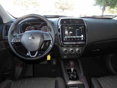 New 2025 Mitsubishi Outlander Sport LE image 14