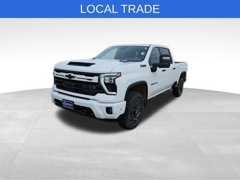 Used 2024 Chevrolet Silverado 2500 LTZ w/ LTZ Plus Package image 3