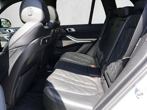Used 2024 BMW X5 xDrive40i w/ M Sport Package AWD/4WD image 23