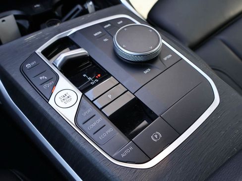 Used 2024 BMW 330i Sedan RWD image 13