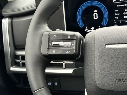 New 2026 Hyundai Santa Fe SE image 21