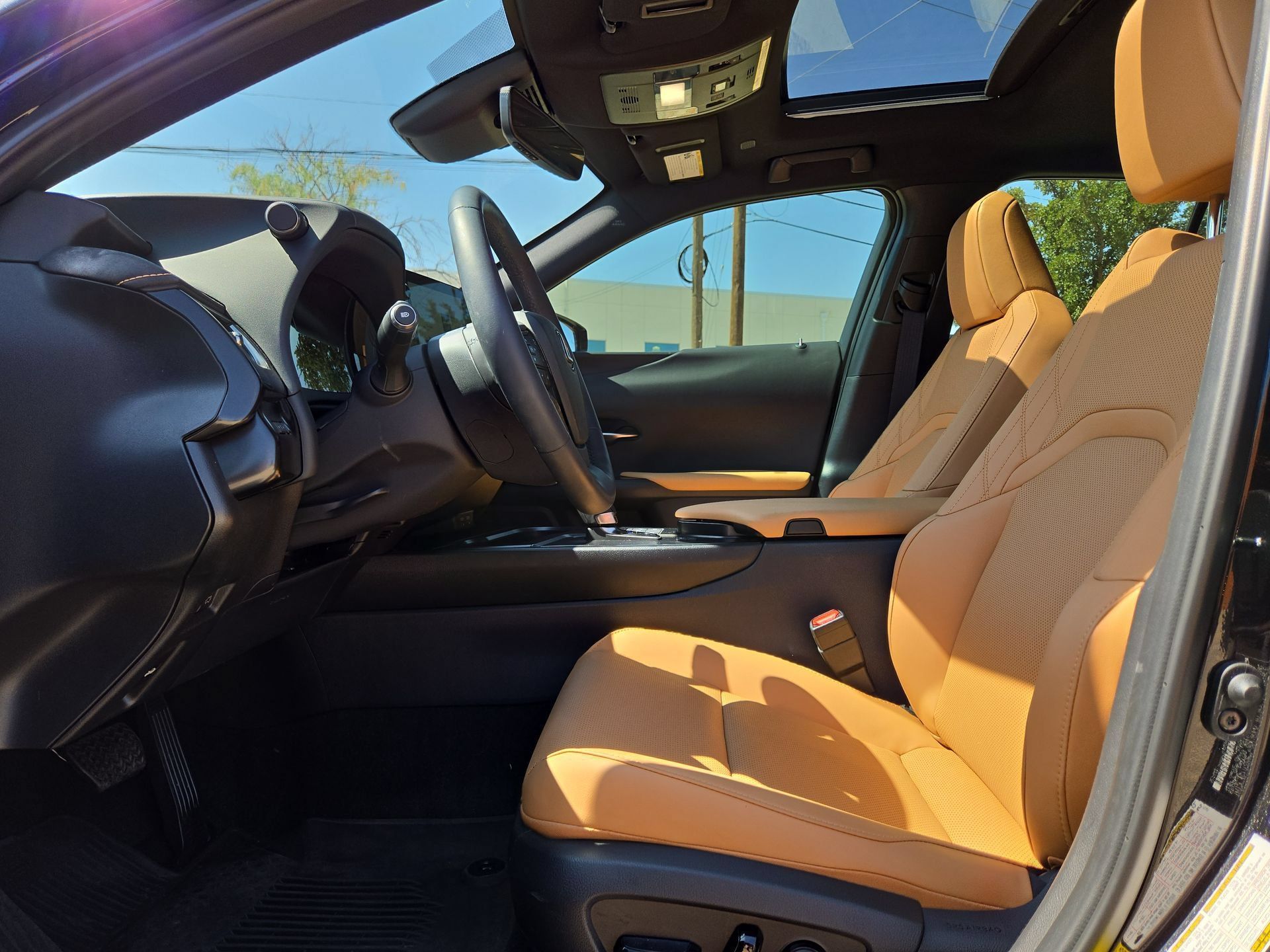 Used 2026 Lexus UX 300h FWD w/ Accessory Package (2T) image 16