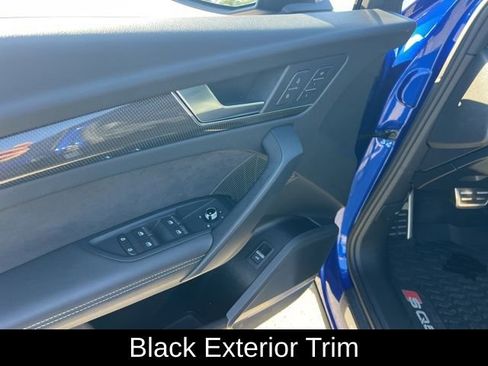 Used 2023 Audi SQ5 Prestige w/ Prestige Package image 31