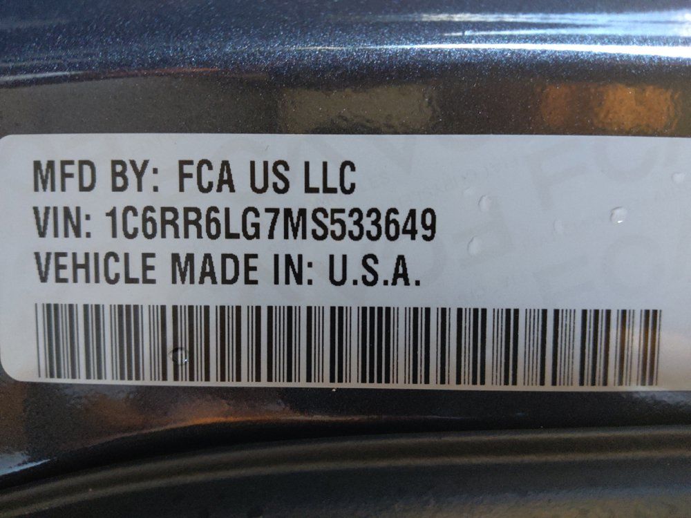 Used 2021 RAM 1500 Classic SLT RWD image 33