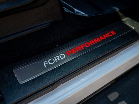 Used 2017 Ford F150 Raptor w/ Equipment Group 802A Luxury AWD/4WD image 25