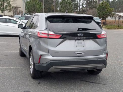 Used 2022 Ford Edge SEL image 5
