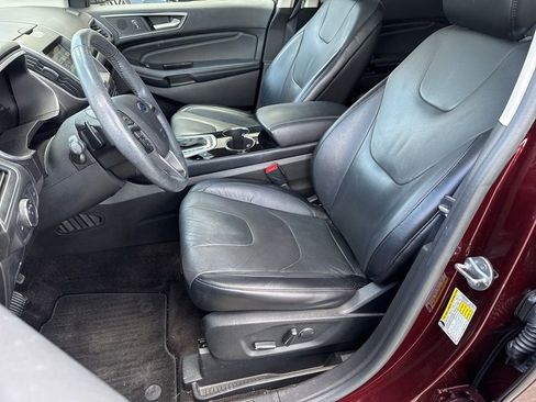Used 2017 Ford Edge Titanium w/ Equipment Group 301A AWD/4WD image 13