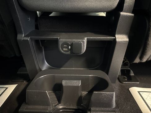 Used 2023 Ford F150 XLT image 12