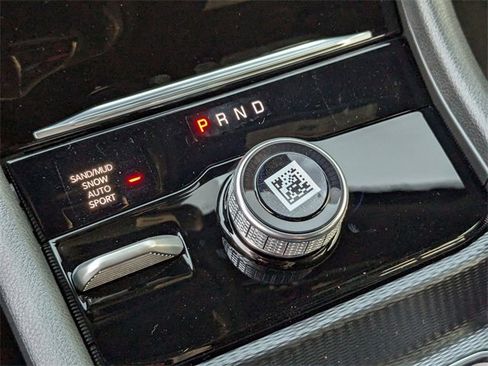 New 2025 Jeep Grand Cherokee Limited image 24