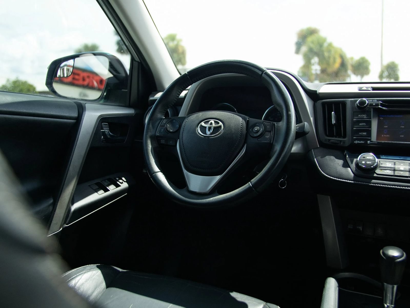 Used 2016 Toyota RAV4 XLE FWD image 27