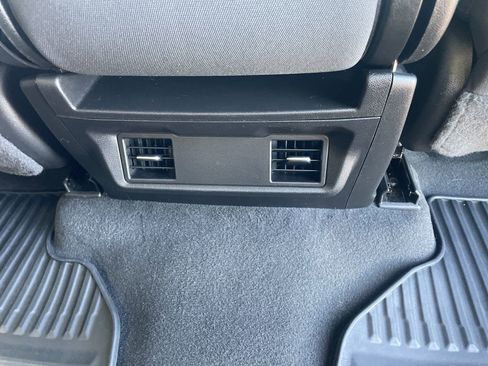 Used 2022 Chevrolet Silverado 1500 Custom image 28