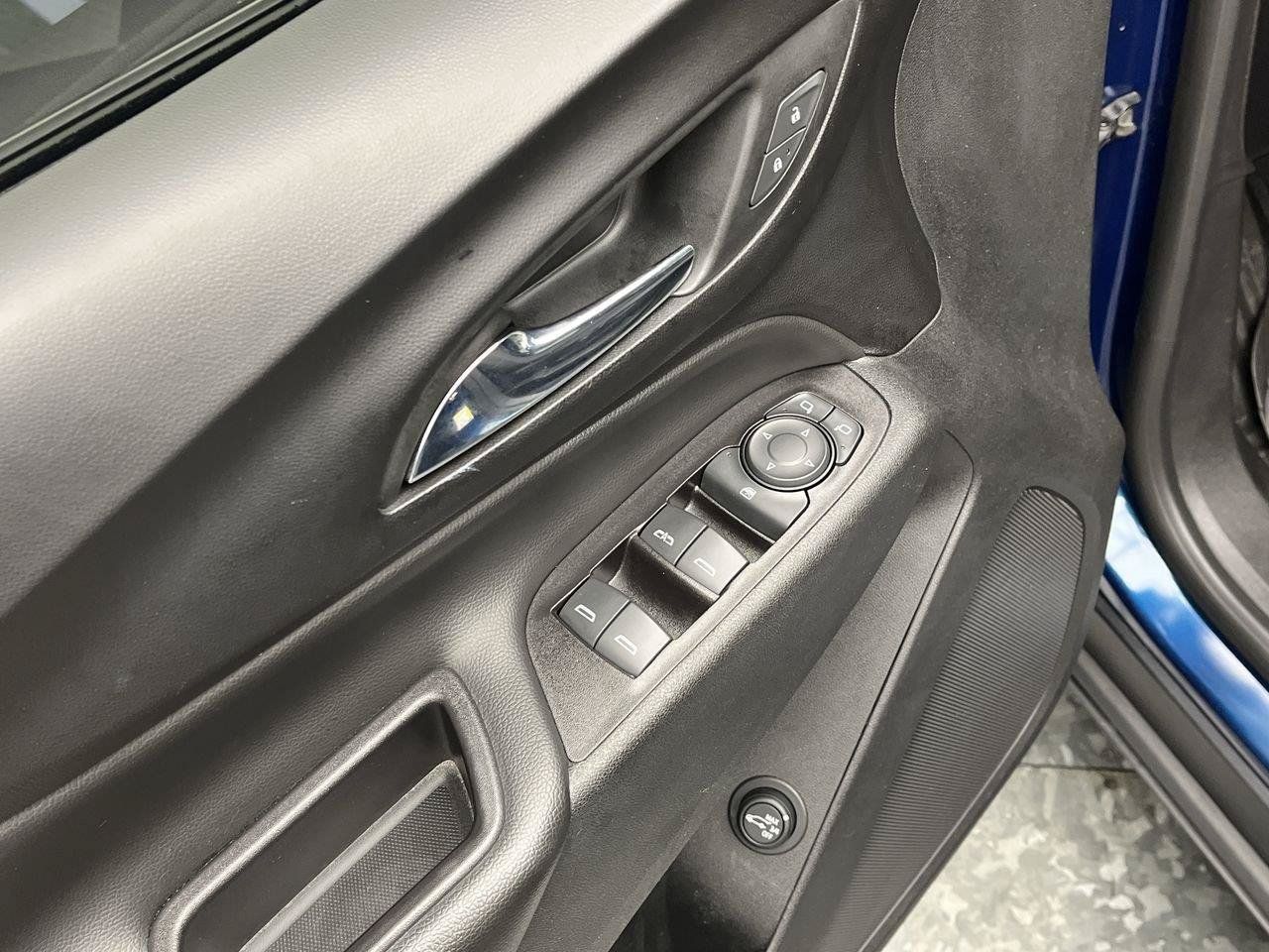 Certified 2019 Chevrolet Equinox LT AWD/4WD image 8
