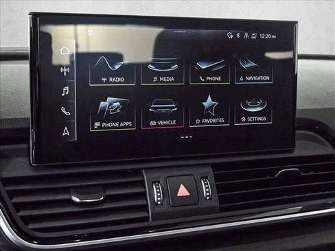 Certified 2024 Audi Q5 2.0T Premium AWD/4WD image 13