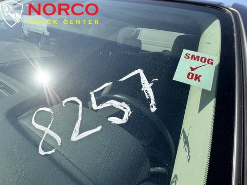 Used 2023 Nissan Frontier SV w/ Technology Package image 28