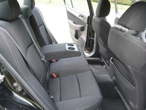 Used 2015 Subaru Legacy 2.5i Premium w/ Popular Package #2 AWD/4WD image 14