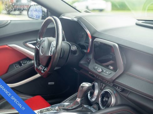 Used 2022 Chevrolet Camaro SS image 10