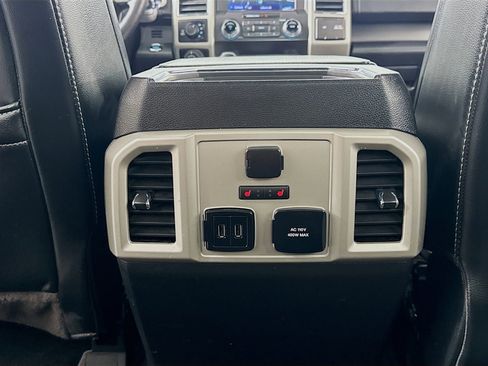 Used 2019 Ford F150 Lariat w/ Equipment Group 502A Luxury image 33