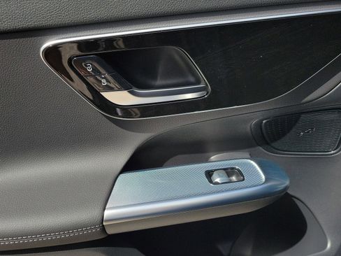 New 2026 Mercedes-Benz GLC 350e 4MATIC image 12