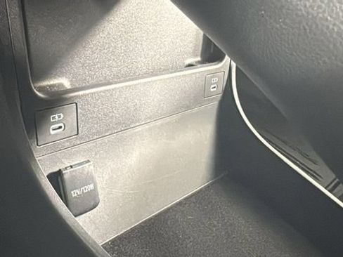 Used 2023 Subaru Solterra AWD image 29