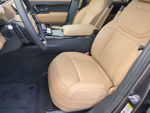 New 2026 Land Rover Range Rover Sport SE AWD/4WD image 12