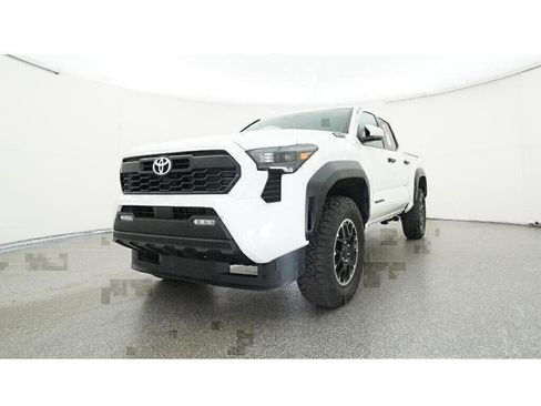 New 2025 Toyota Tacoma TRD Off-Road AWD/4WD image 97