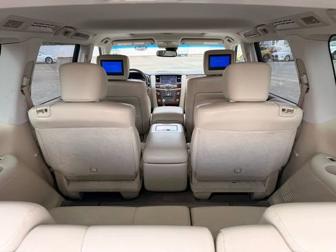 Used 2017 INFINITI QX80 4WD w/ Deluxe Technology Package image 43