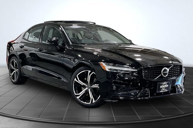 Certified 2023 Volvo S60 B5 Core w/ Climate Package FWD image 14