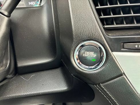 Used 2020 GMC Yukon SLT AWD/4WD image 25