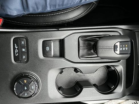 Used 2024 Ford Ranger Lariat w/ FX4 Off-Road Package image 16