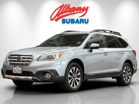 Used 2017 Subaru Outback 2.5i Limited AWD/4WD image 9