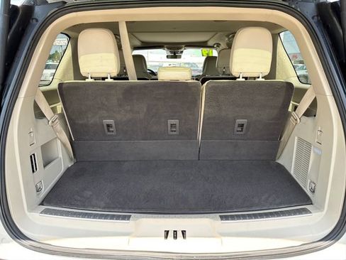 Used 2019 Lincoln Navigator Reserve AWD/4WD image 29