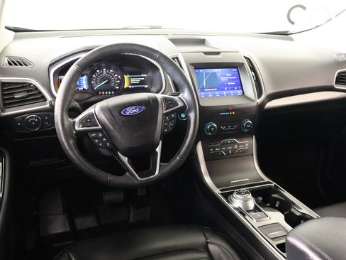 Used 2020 Ford Edge SEL FWD image 2