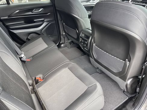 New 2026 Jeep Grand Cherokee Laredo AWD/4WD image 15