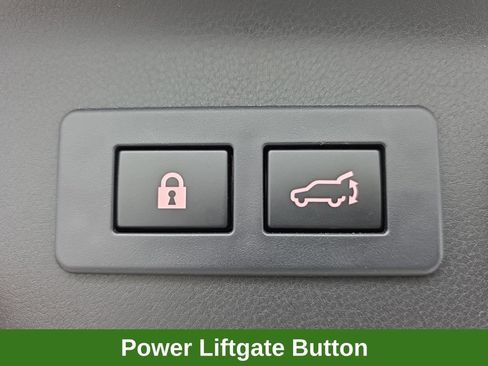 Used 2025 Subaru Forester Premium AWD/4WD image 50