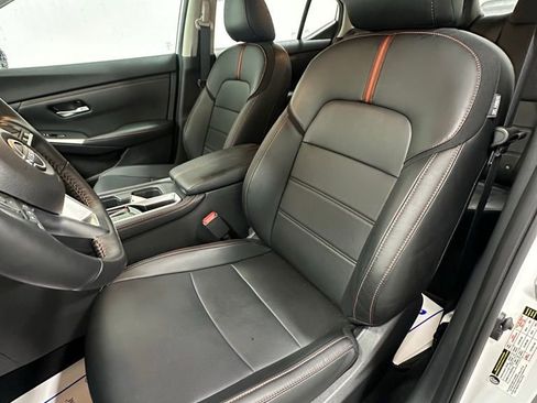 Used 2024 Nissan Sentra SR w/ SR Premium Package image 12