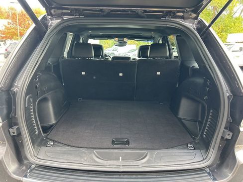 Certified 2021 Jeep Grand Cherokee Limited image 44