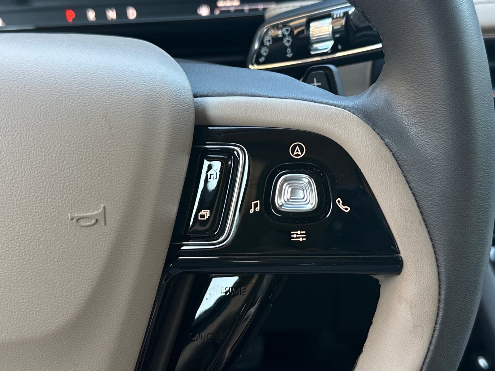 Used 2022 Lincoln Corsair FWD image 26
