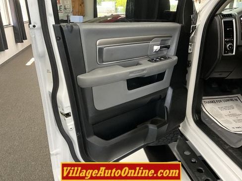 Used 2020 RAM 1500 Classic Warlock AWD/4WD image 11